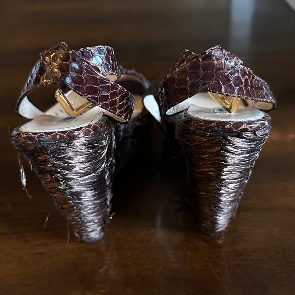 PRADA Wedge Heels, Woman’s Size 38.5 (U.S. 7.5). Designer Authentic Prada Heels - Picture 4 of 8